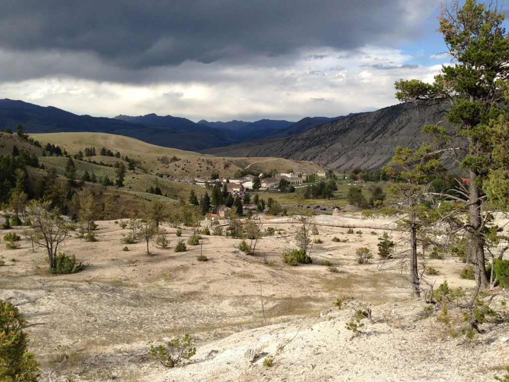 10_2013Yellowstone